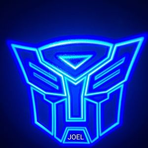 Meet your Posher, Joel